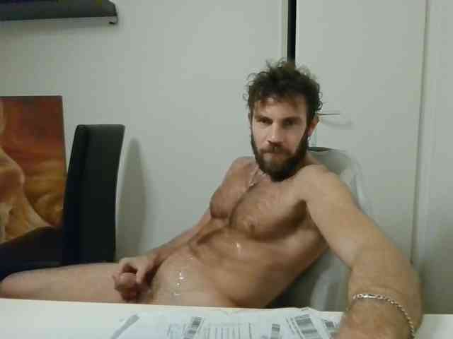 alphah-hunk alphah-hunk