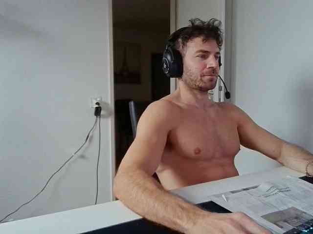 alphah-hunk alphah-hunk