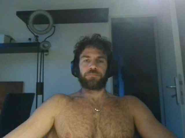 alphah-hunk alphah-hunk