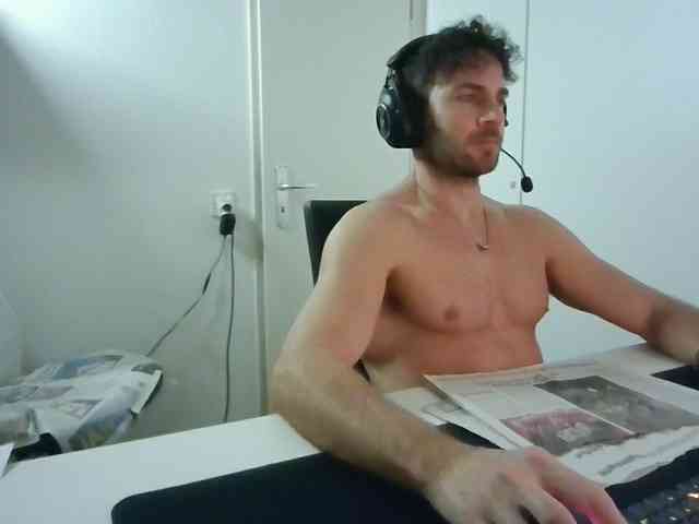 alphah-hunk alphah-hunk