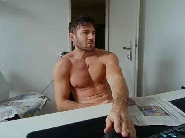 alphah-hunk alphah-hunk