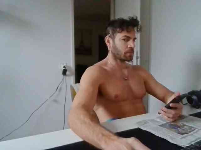 alphah-hunk alphah-hunk