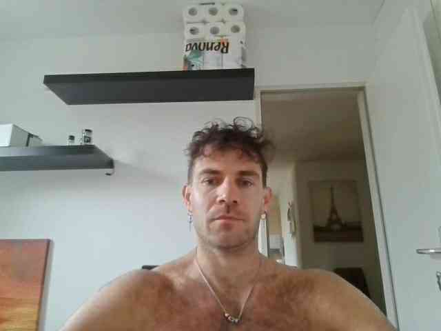 alphah-hunk alphah-hunk