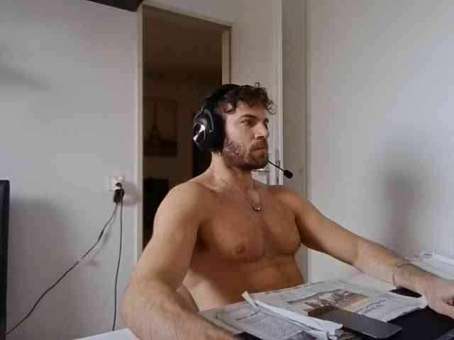 alphah-hunk alphah-hunk