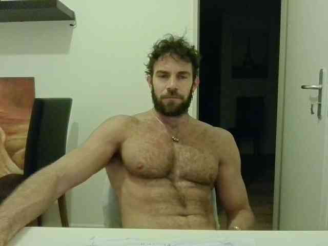 alphah-hunk