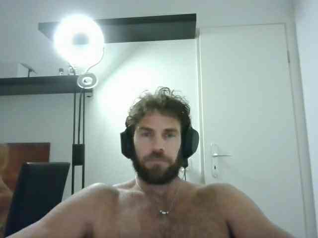 alphah-hunk alphah-hunk