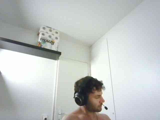 alphah-hunk alphah-hunk