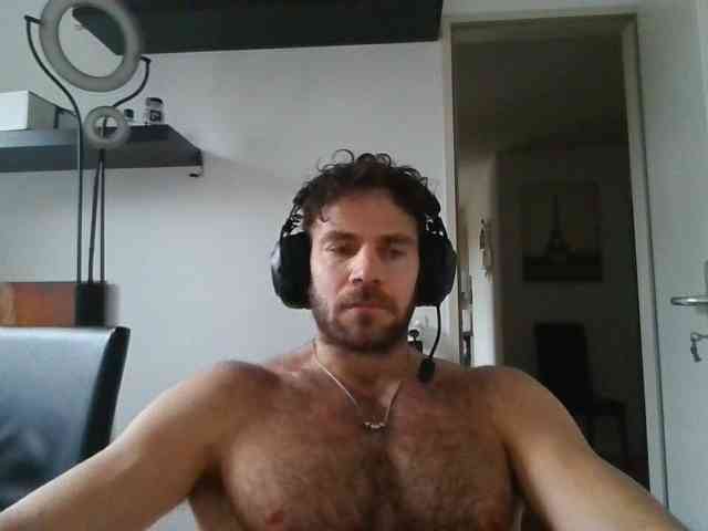 alphah-hunk alphah-hunk