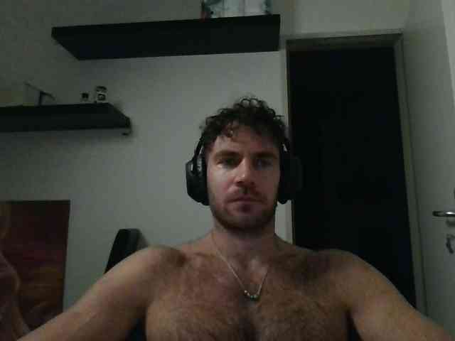 alphah-hunk alphah-hunk