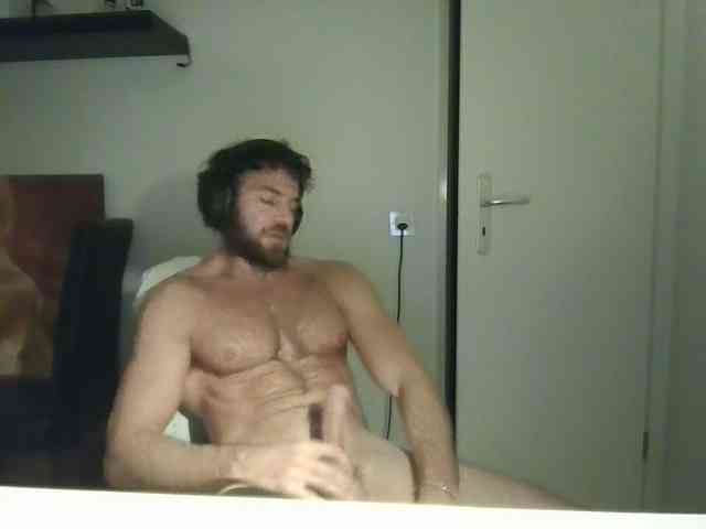 alphah-hunk