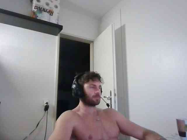 alphah-hunk alphah-hunk