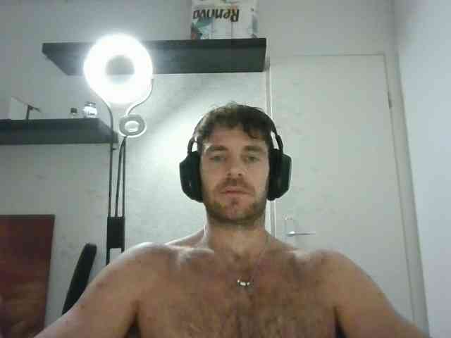 alphah-hunk alphah-hunk