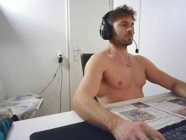 alphah-hunk alphah-hunk