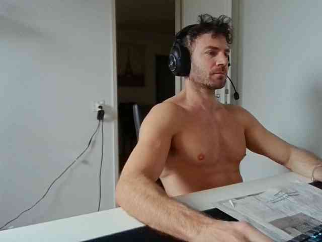 alphah-hunk alphah-hunk