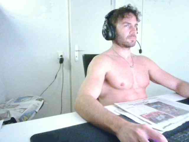 alphah-hunk alphah-hunk