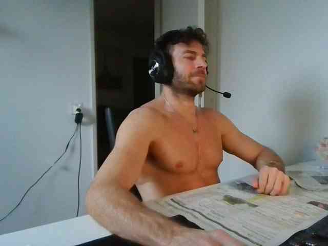 alphah-hunk alphah-hunk