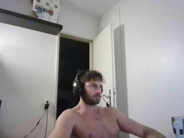 alphah-hunk alphah-hunk