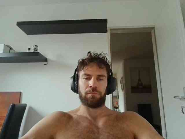 alphah-hunk
