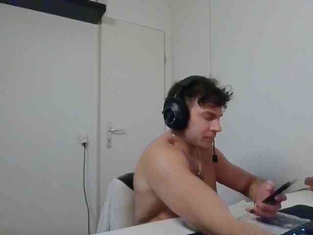 alphah-hunk alphah-hunk