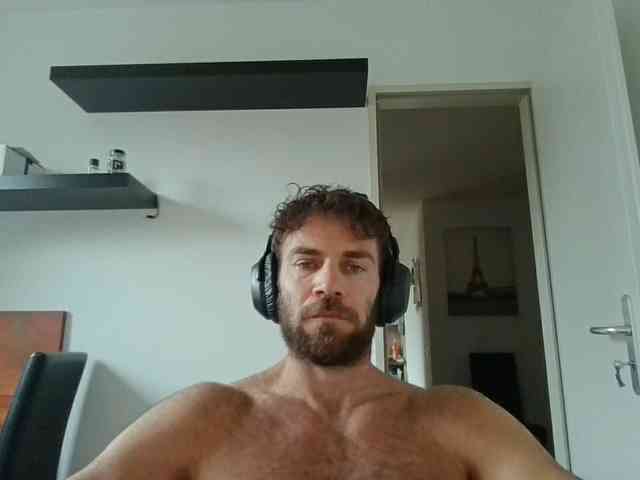 alphah-hunk