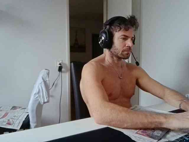 alphah-hunk alphah-hunk