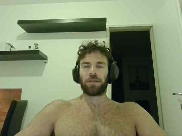 alphah-hunk