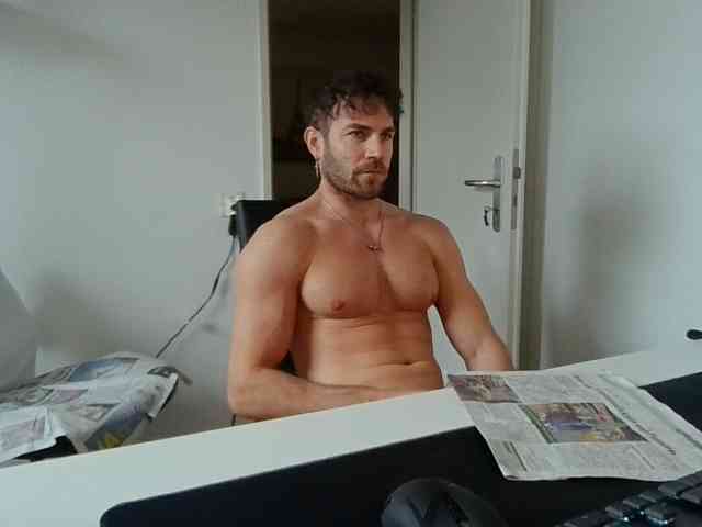 alphah-hunk alphah-hunk