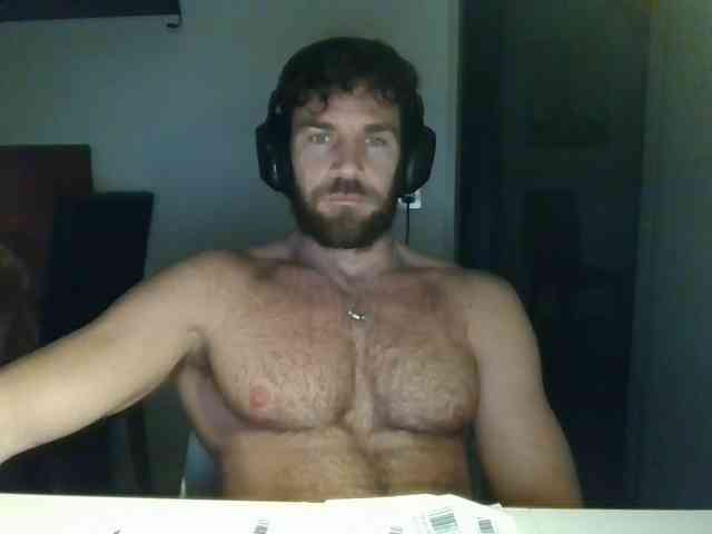 alphah-hunk alphah-hunk