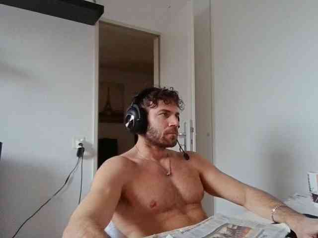 alphah-hunk alphah-hunk