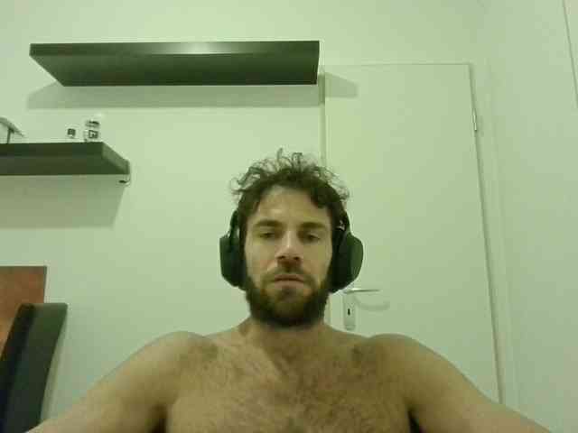 alphah-hunk