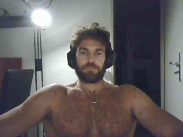 alphah-hunk alphah-hunk