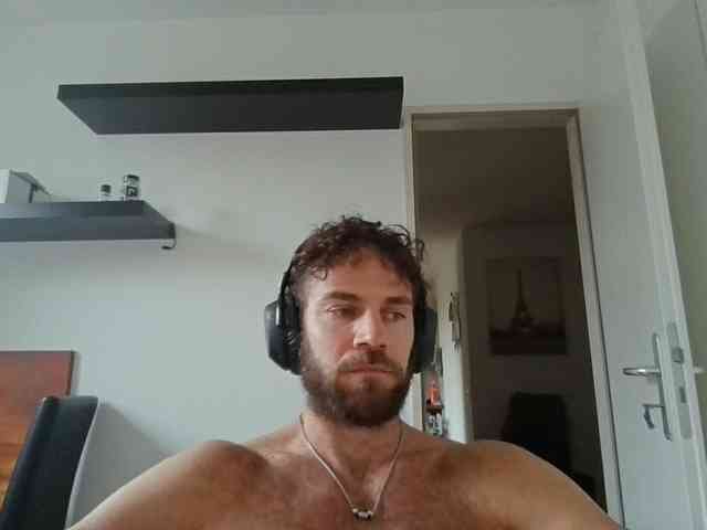 alphah-hunk