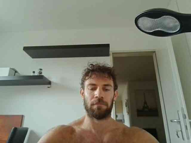 alphah-hunk