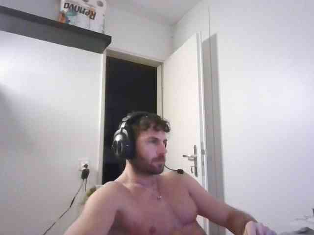 alphah-hunk alphah-hunk