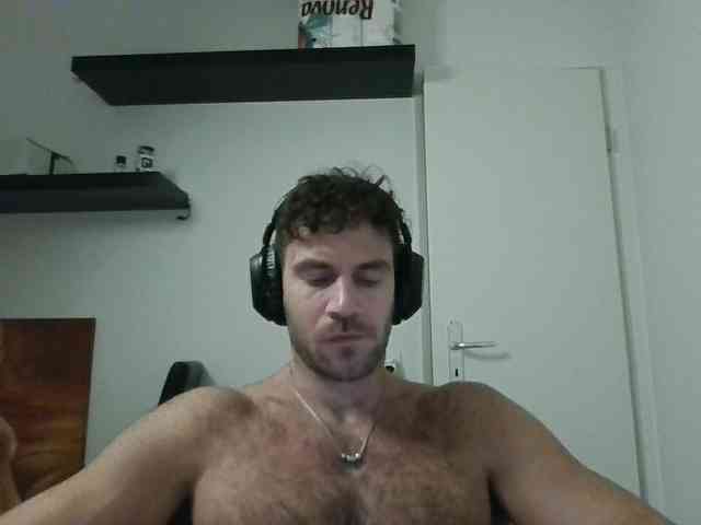 alphah-hunk alphah-hunk