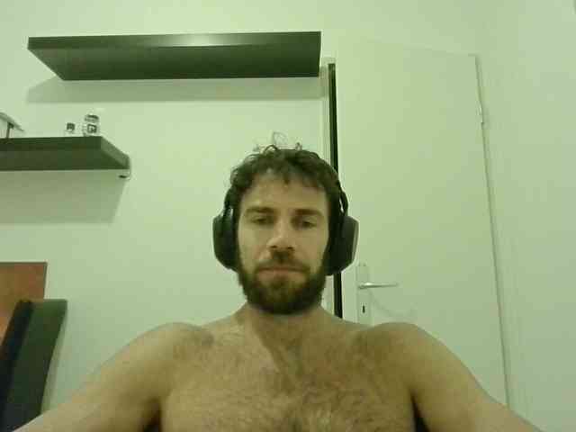 alphah-hunk