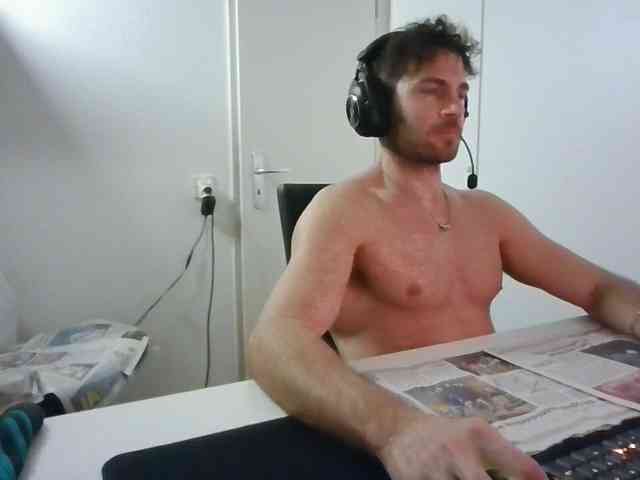 alphah-hunk alphah-hunk