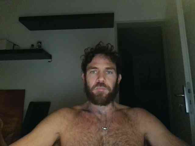 alphah-hunk alphah-hunk