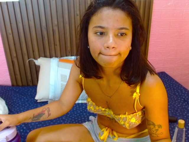 AngelicaBlue's BongaCams show and profile