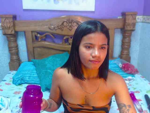 AngelicaBlue Live Webcam on BongaCams