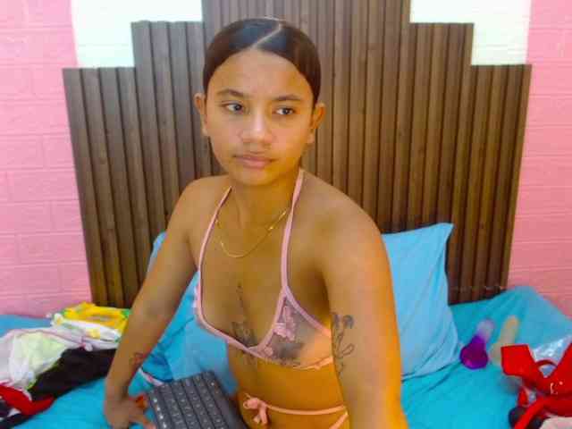 AngelicaBlue webcam