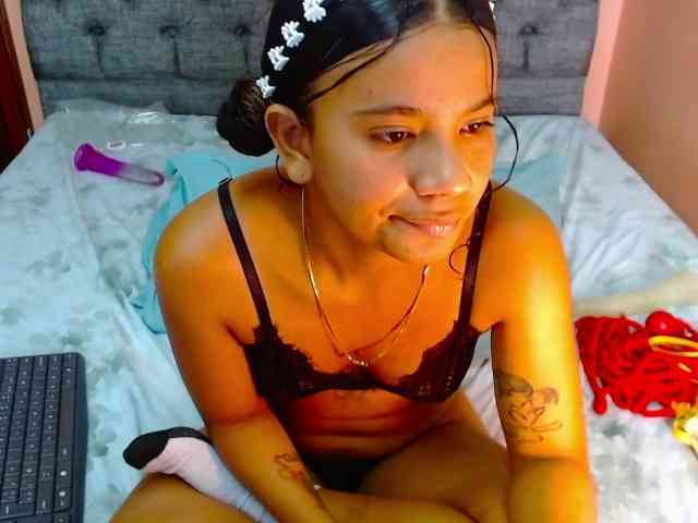 AngelicaBlue webcam