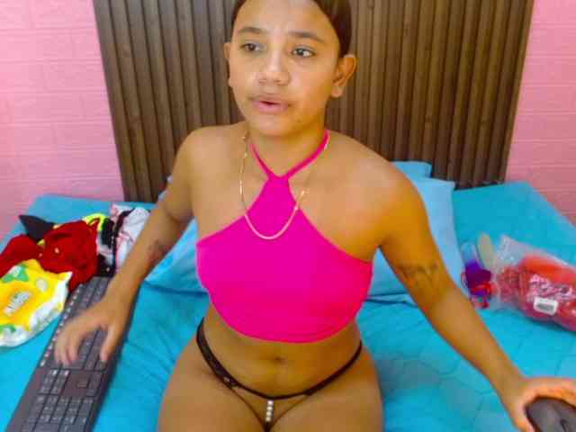 AngelicaBlue webcam