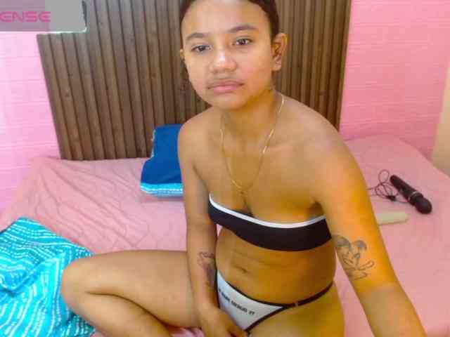 AngelicaBlue webcam
