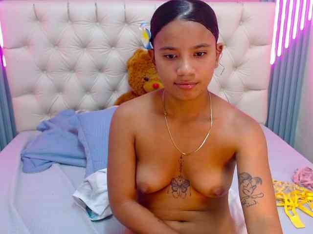 AngelicaBlue webcam