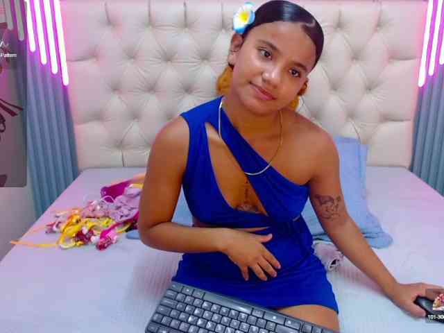 AngelicaBlue webcam