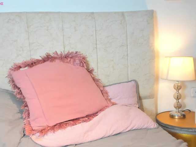 MariaFoxx's BongaCams show and profile