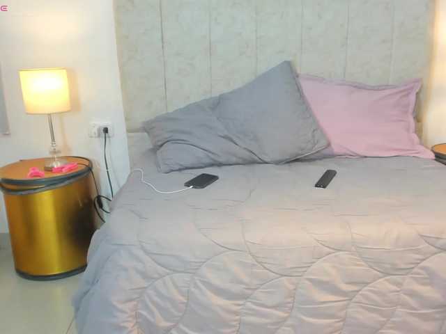 MariaFoxx — Come and help me cum with your vibrations #fuckmachine #lovense #latina #bigtits #bigass