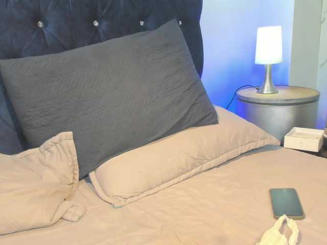 MariaFoxx's BongaCams show and profile