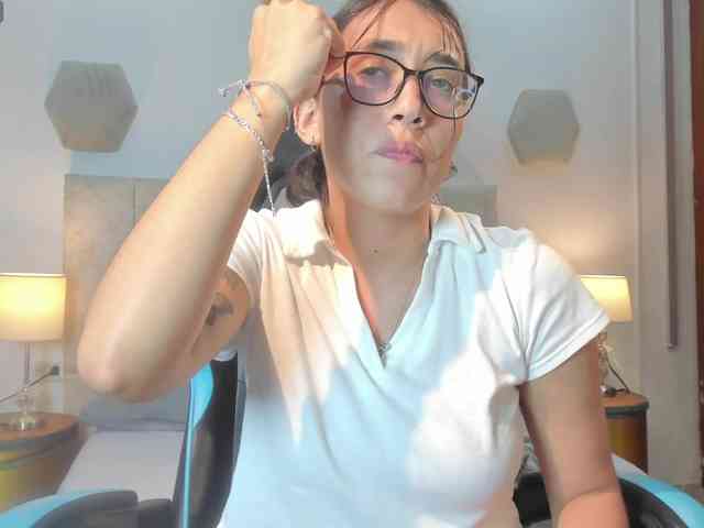 MariaFoxx webcam